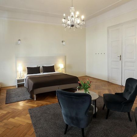 Ozone Private Rooms Budapest Exterior photo