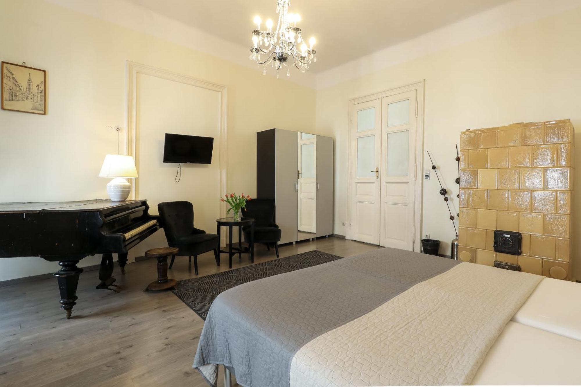 Ozone Private Rooms Budapest Exterior photo