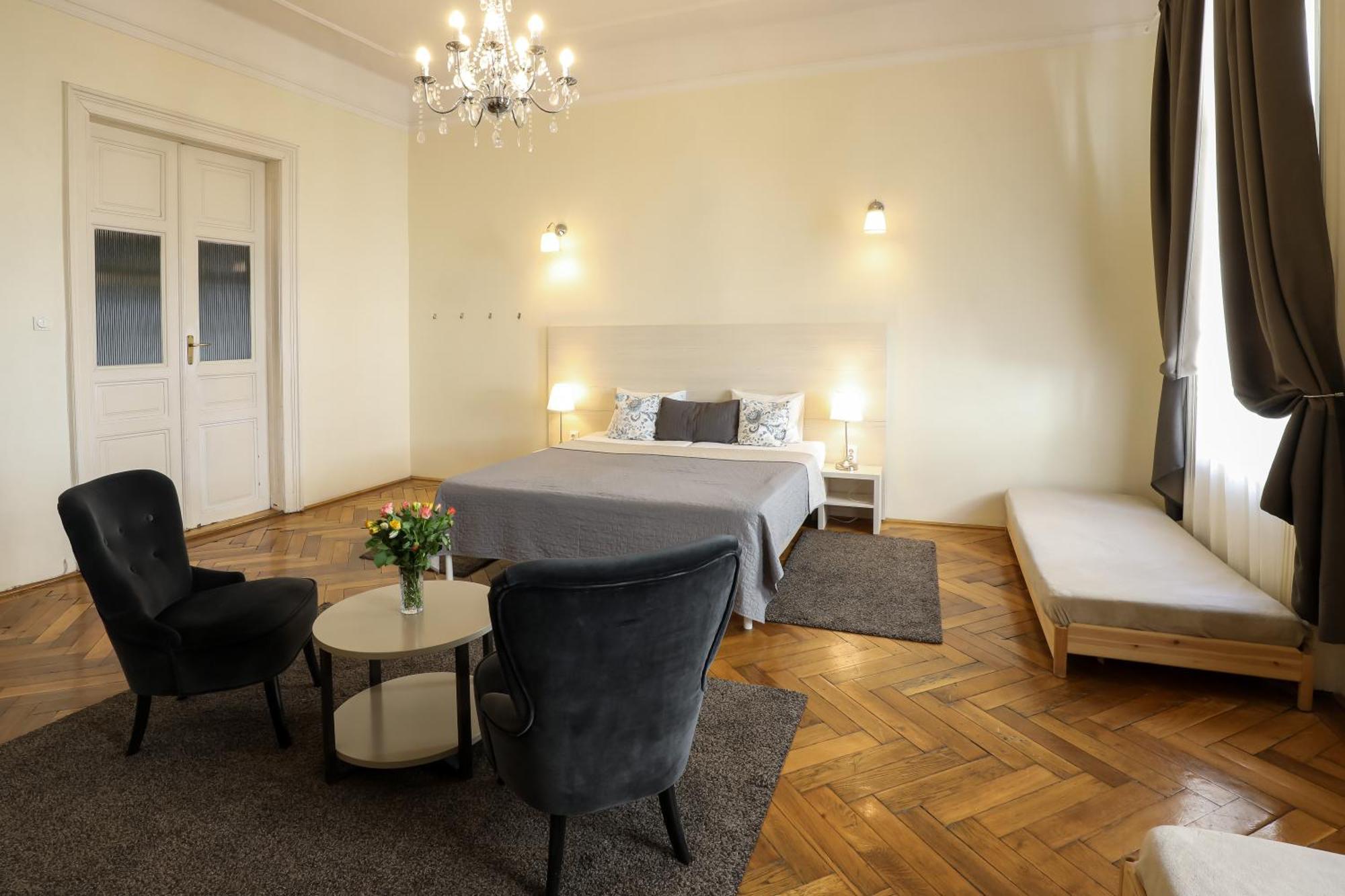 Ozone Private Rooms Budapest Exterior photo
