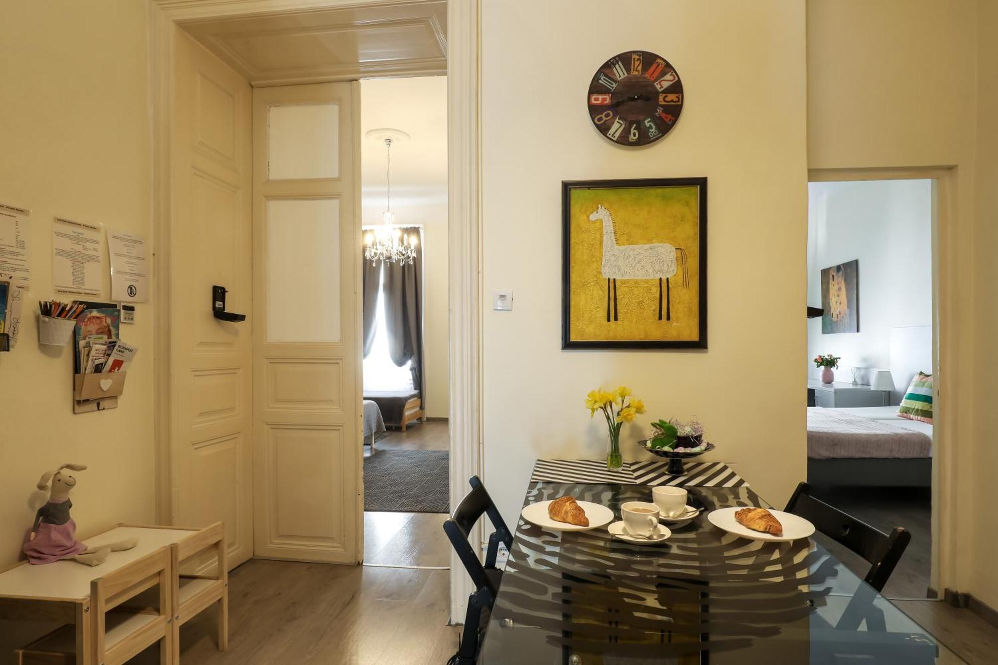 Ozone Private Rooms Budapest Exterior photo
