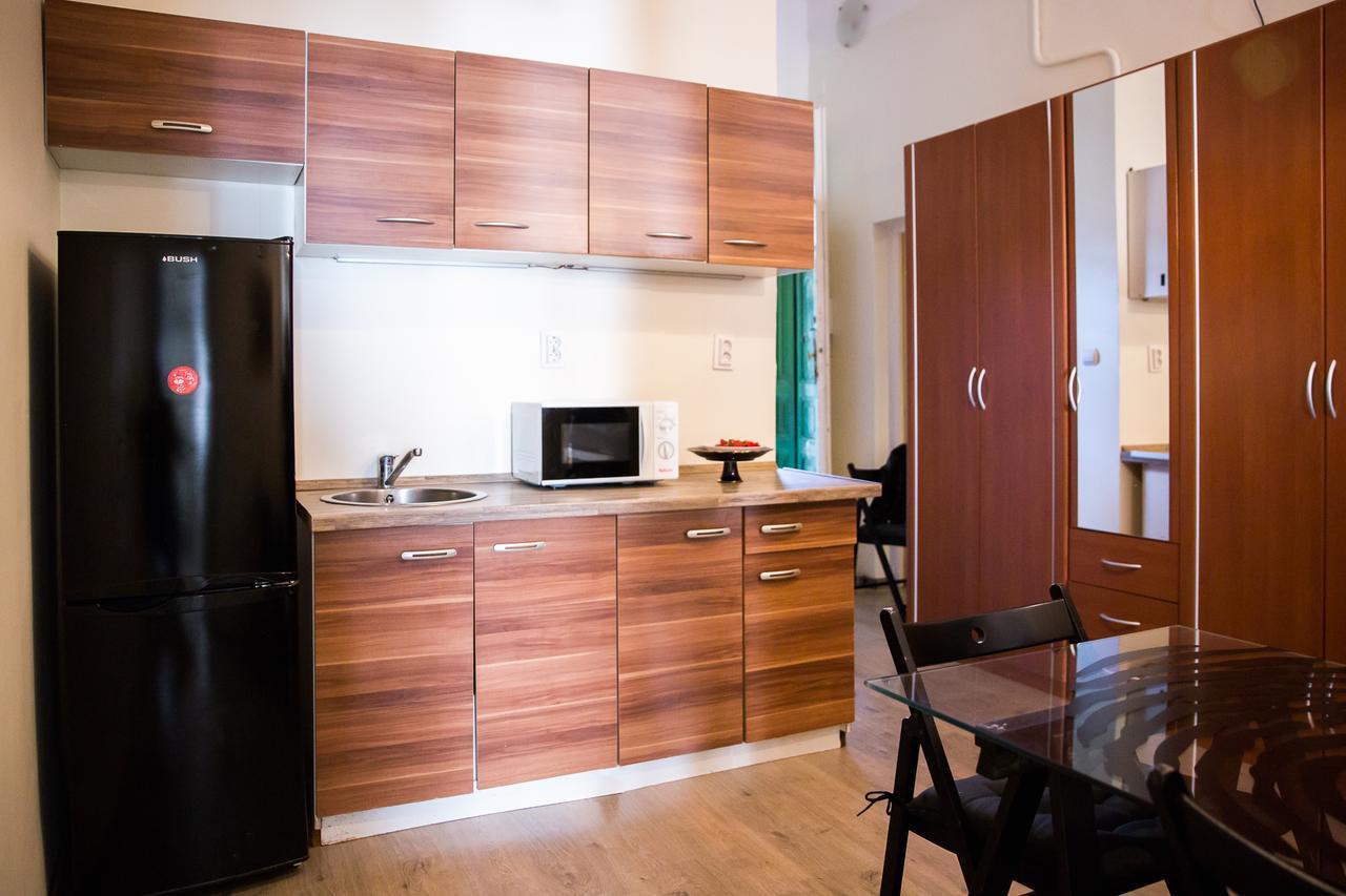 Ozone Private Rooms Budapest Exterior photo
